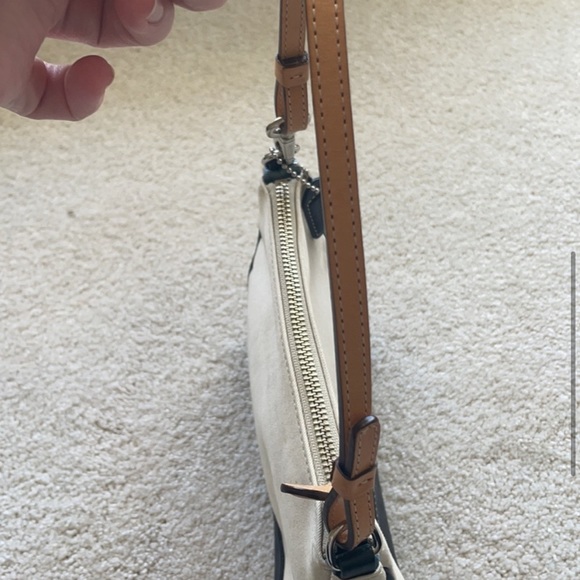 Coach cream and navy Demi small handbag - Picture 4 of 15